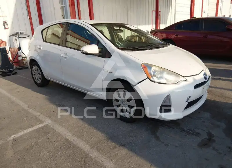 2012 Toyota PRIUS фото