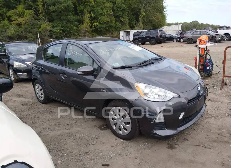 2012 Toyota PRIUS фото