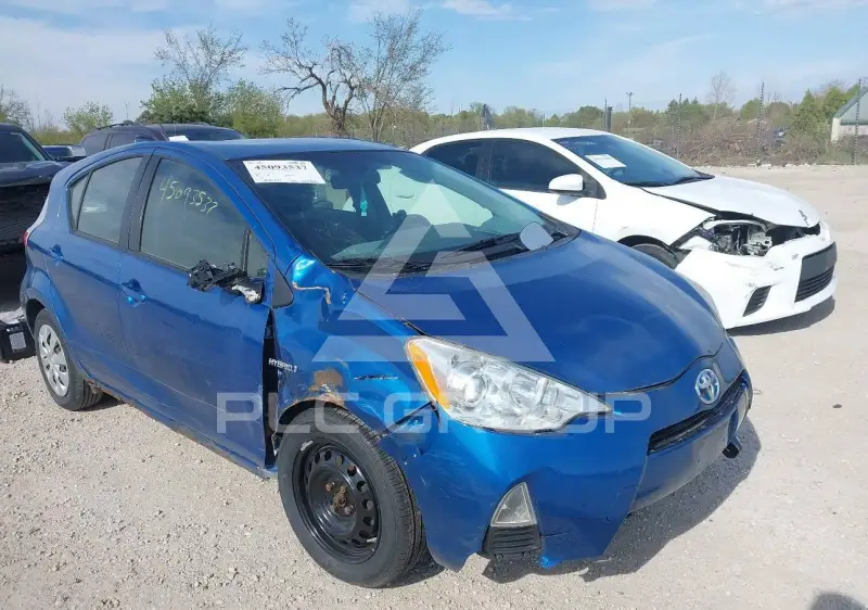 2012 Toyota PRIUS фото