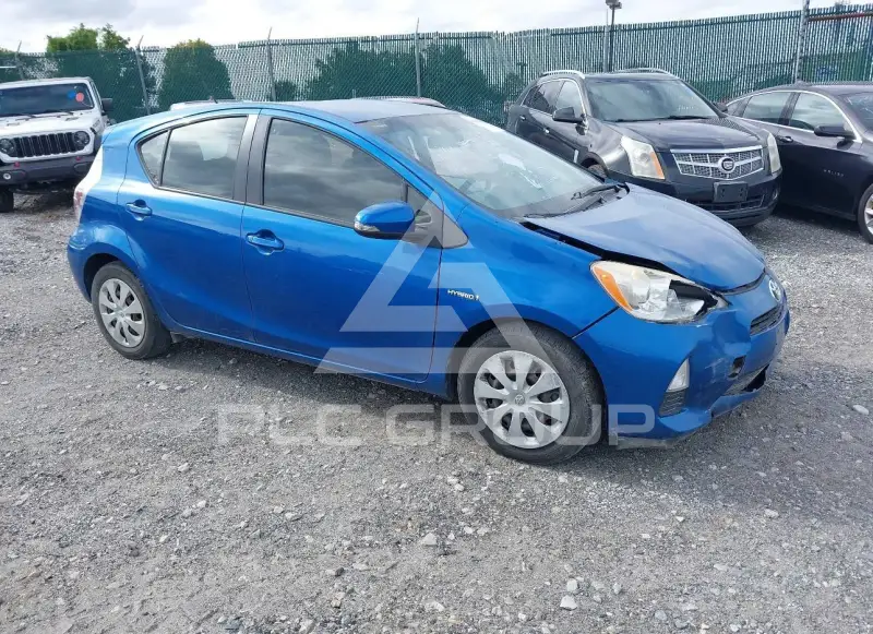 2012 Toyota PRIUS фото