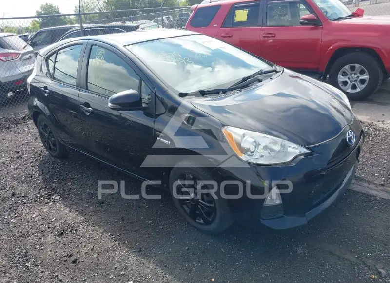 2012 Toyota PRIUS фото