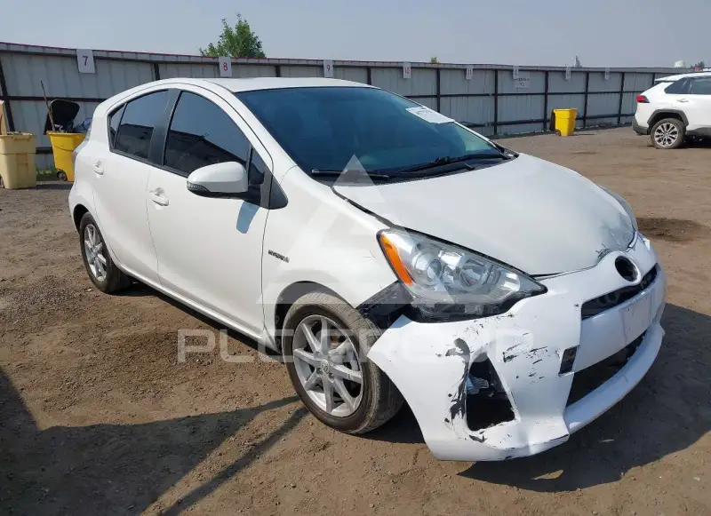 2012 Toyota PRIUS фото