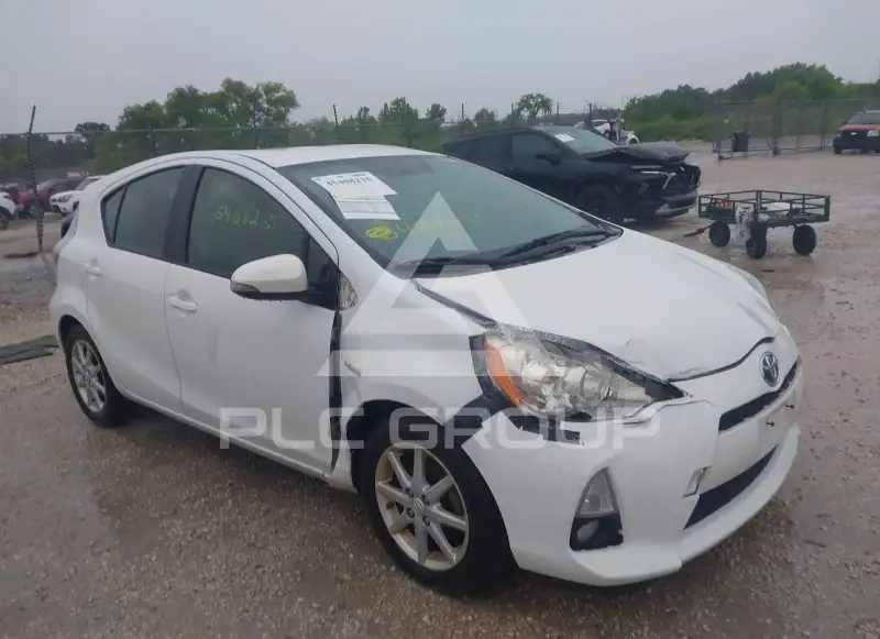 2012 Toyota PRIUS фото