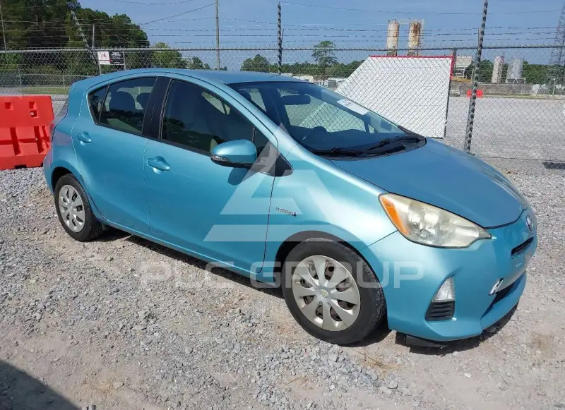 2012 Toyota PRIUS фото
