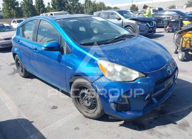 2012 Toyota PRIUS фото