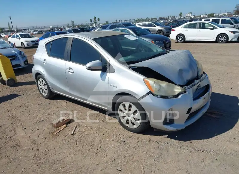2012 Toyota PRIUS фото
