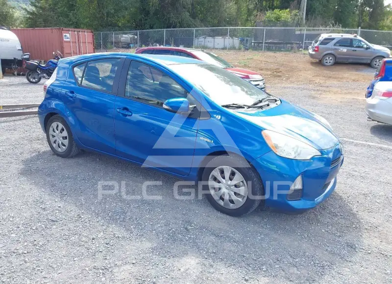 2012 Toyota PRIUS фото