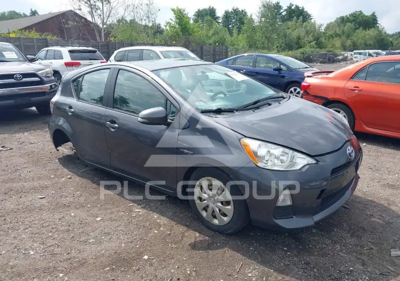 2012 Toyota PRIUS фото