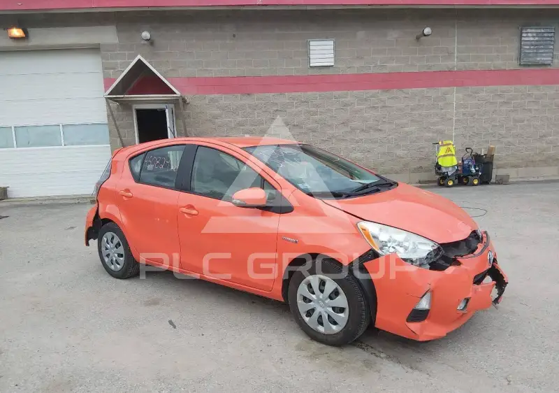2012 Toyota PRIUS фото