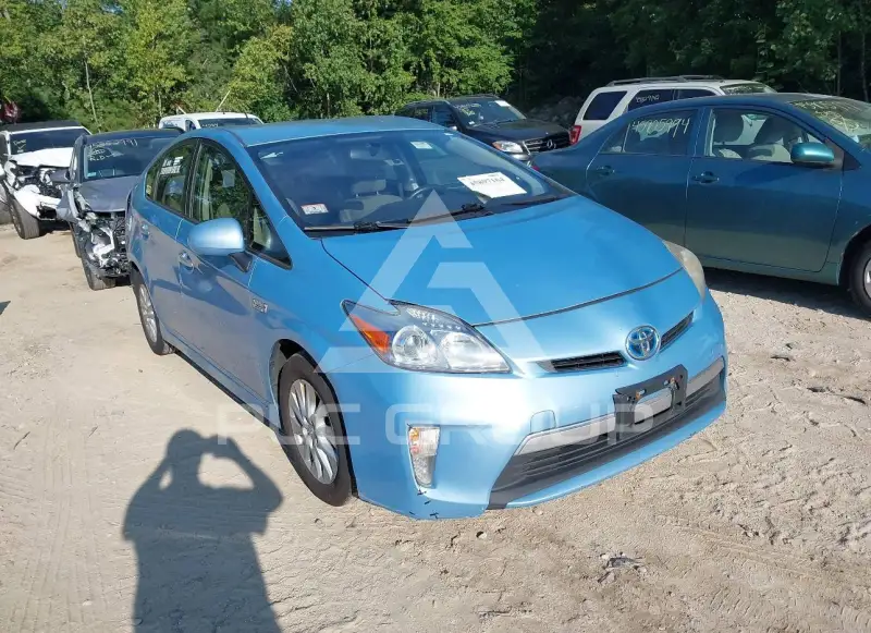 2012 Toyota PRIUS photo