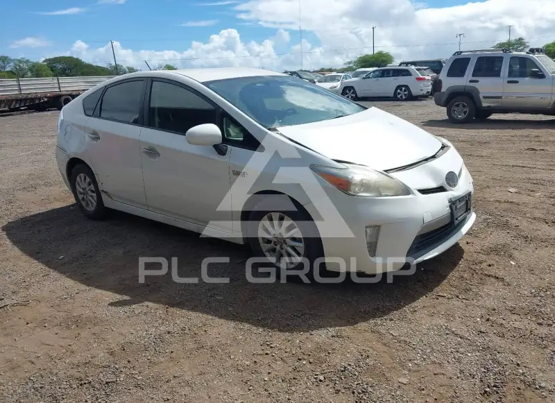 2012 Toyota PRIUS фото
