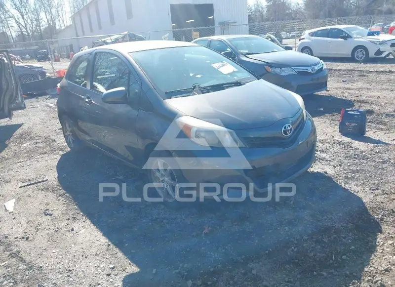 2012 Toyota YARIS фото