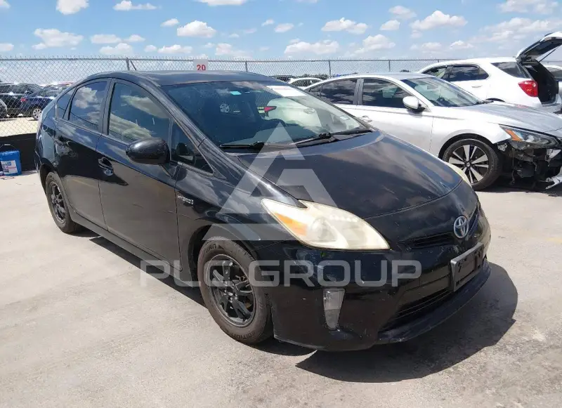 2012 Toyota PRIUS фото