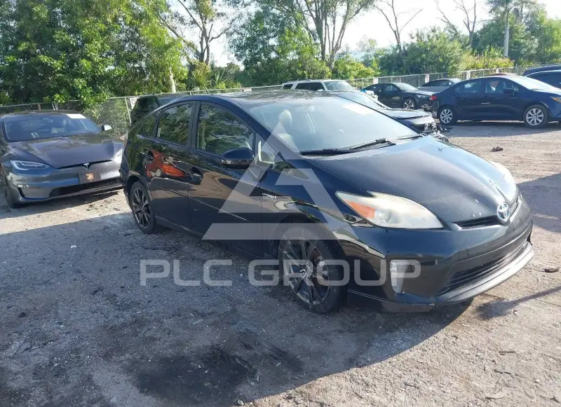 2012 Toyota PRIUS фото