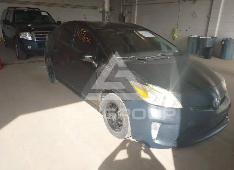 2012 Toyota PRIUS фото