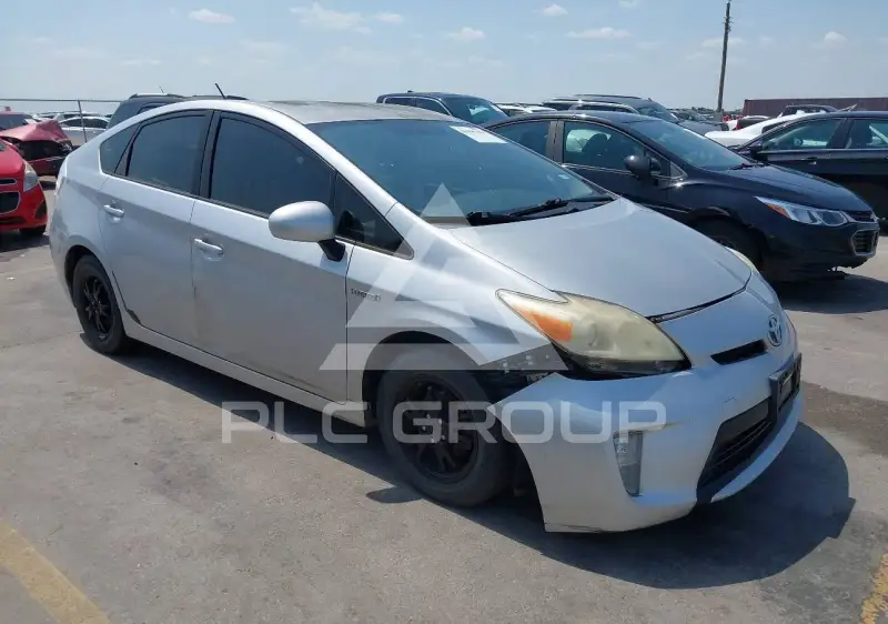 2012 Toyota PRIUS фото