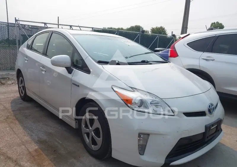 2012 Toyota PRIUS фото