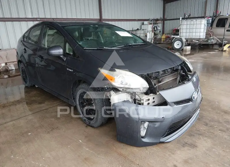 2012 Toyota PRIUS фото