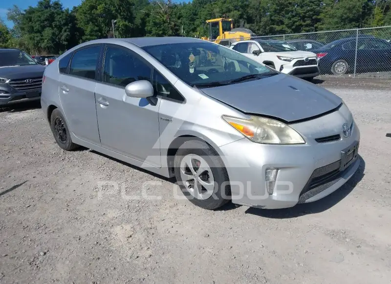 2012 Toyota PRIUS фото