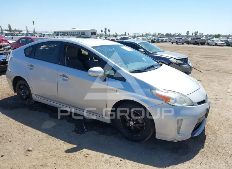 2012 Toyota PRIUS фото
