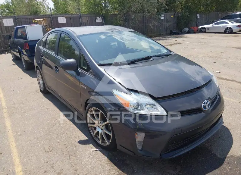 2012 Toyota PRIUS photo