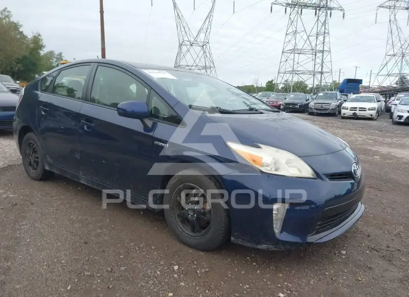 2012 Toyota PRIUS фото