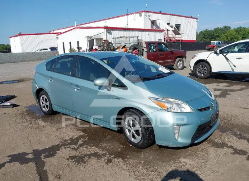 2012 Toyota PRIUS фото