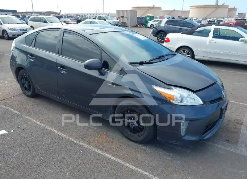 2012 Toyota PRIUS фото