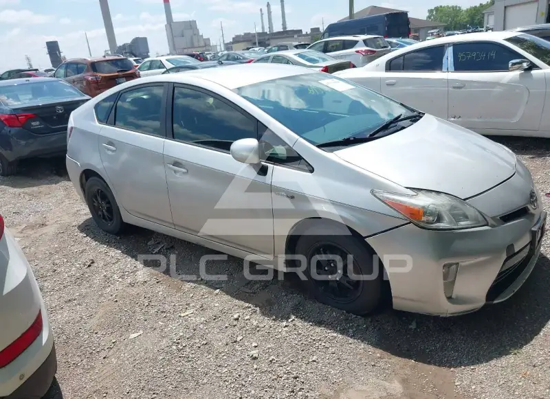 2012 Toyota PRIUS фото