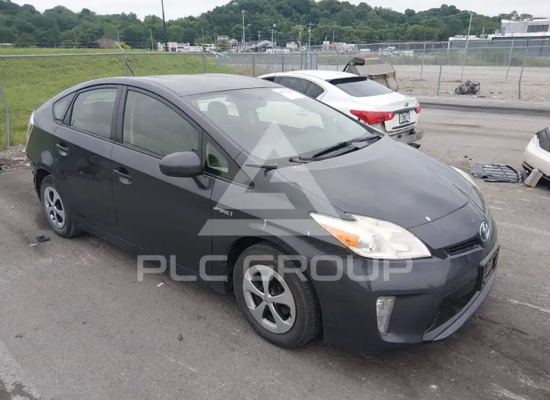 2012 Toyota PRIUS фото