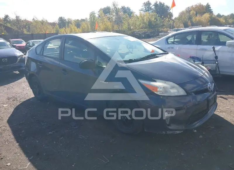 2012 Toyota PRIUS фото