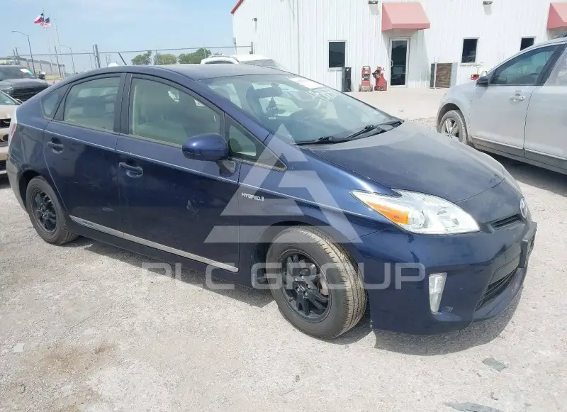 2012 Toyota PRIUS фото