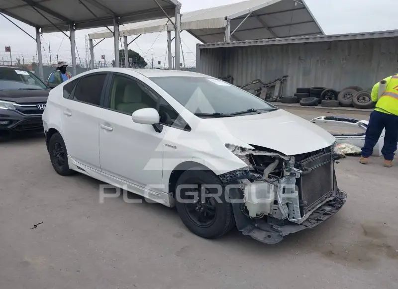2012 Toyota PRIUS фото
