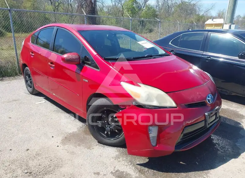 2012 Toyota PRIUS фото