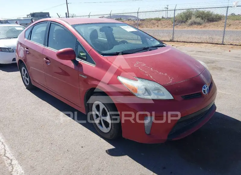 2012 Toyota PRIUS фото