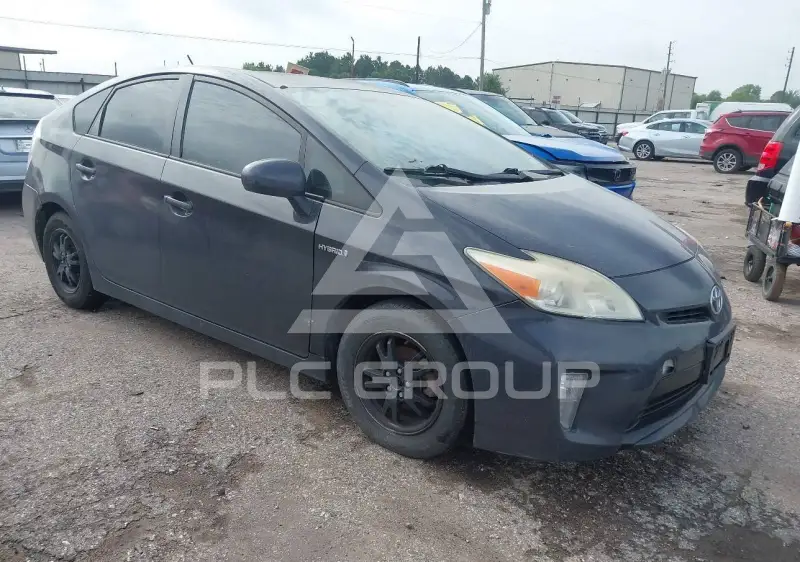 2012 Toyota PRIUS фото