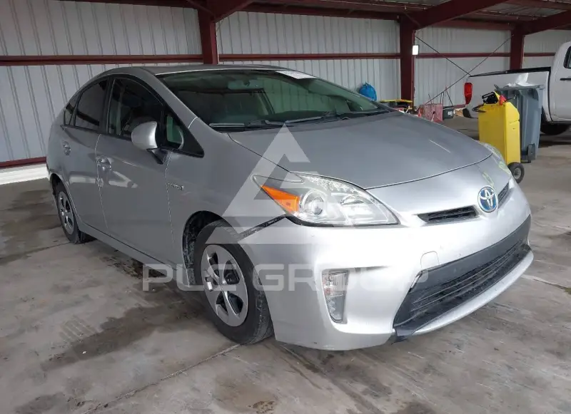 2012 Toyota PRIUS фото