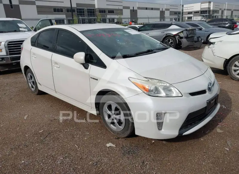 2012 Toyota PRIUS фото