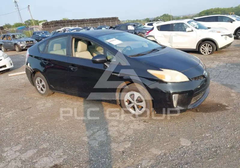 2012 Toyota PRIUS фото
