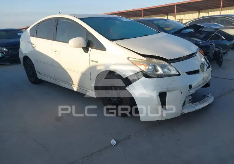 2012 Toyota PRIUS фото