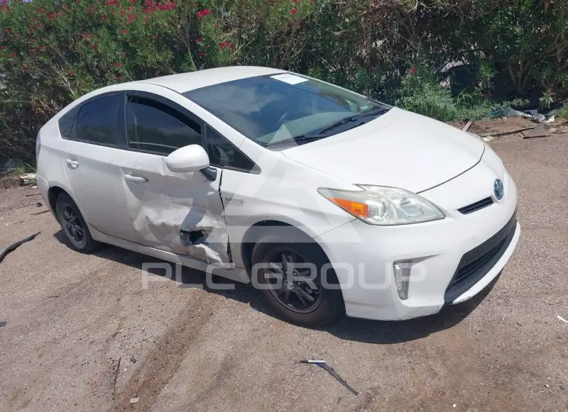 2012 Toyota PRIUS фото