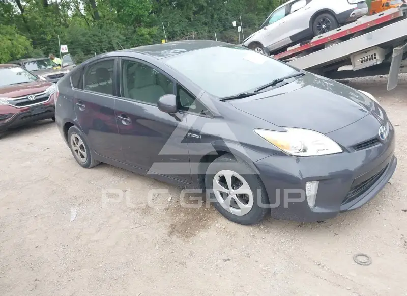 2012 Toyota PRIUS фото