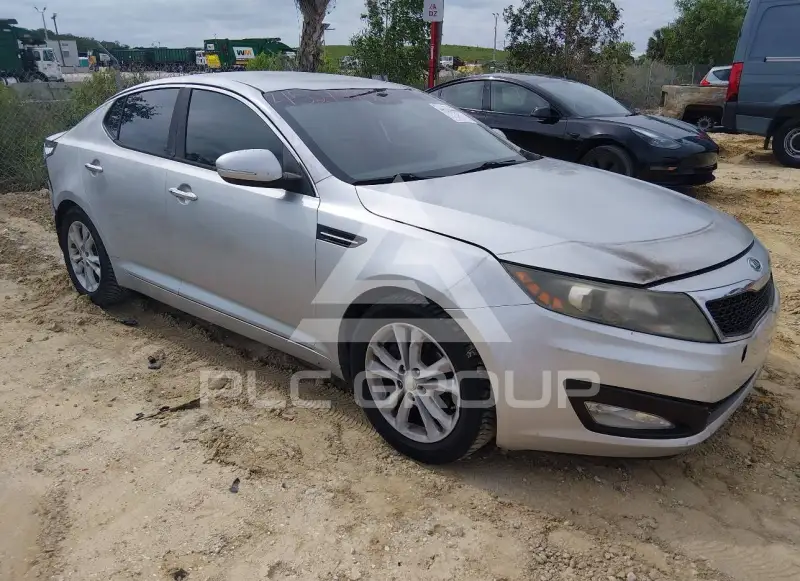 2012 KIA Optima фото