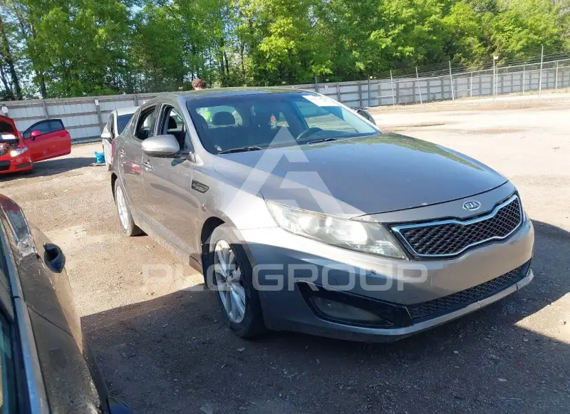 2012 KIA Optima photo