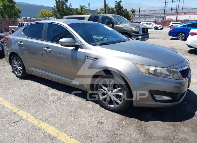 2012 KIA Optima фото