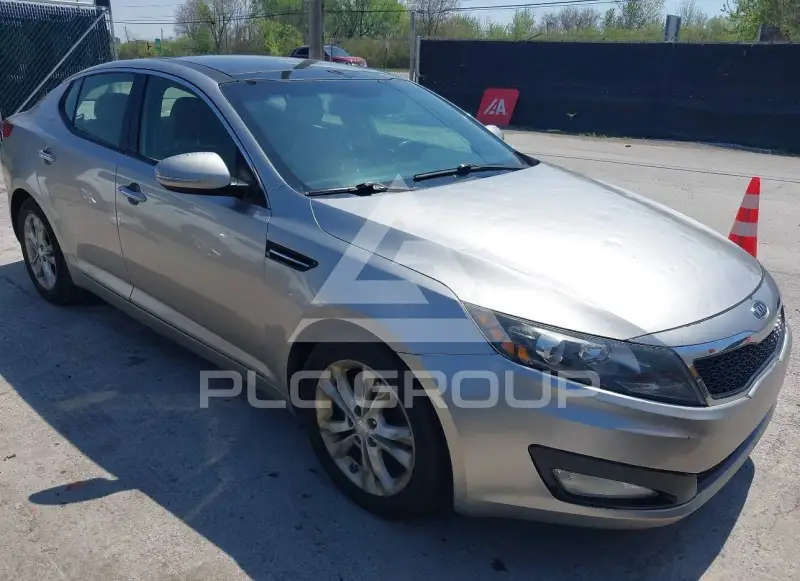 2012 KIA Optima photo