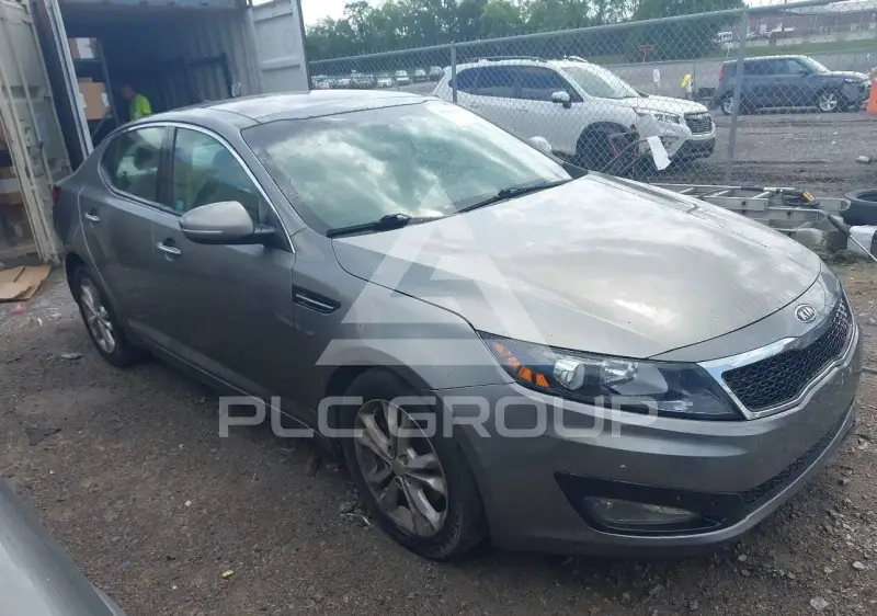 2012 KIA Optima photo