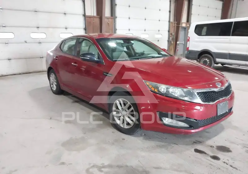 2012 KIA Optima photo