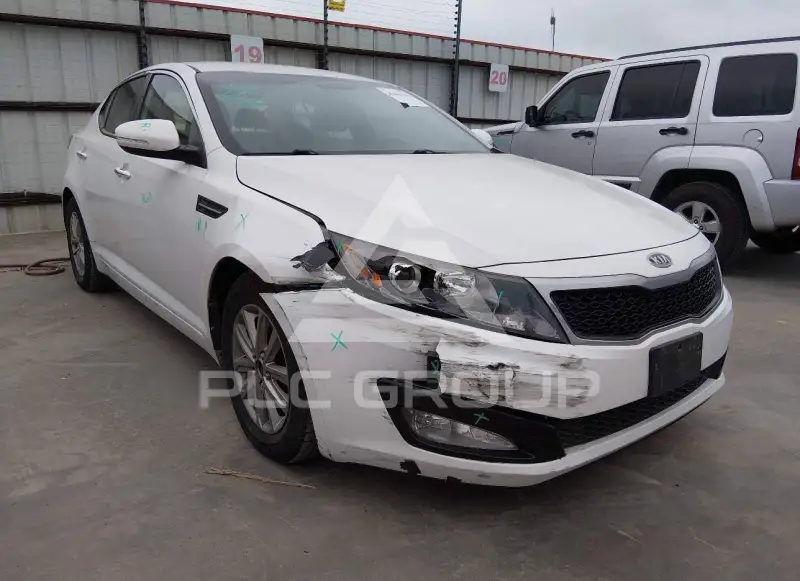 2012 KIA Optima photo