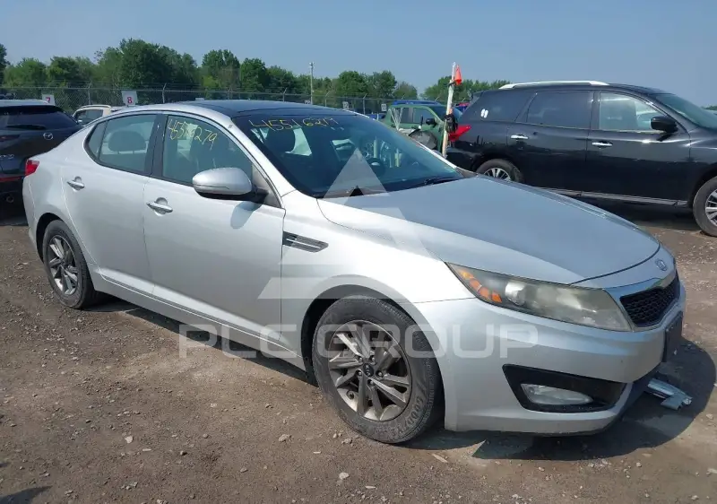2012 KIA Optima фото